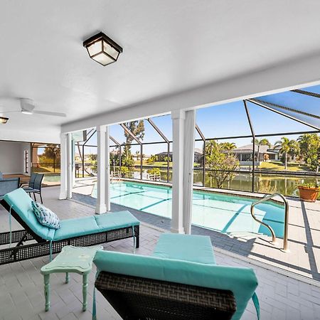 Вілла Luxury Waterfront Haven In Cape Coral - Dog-Friendly Escape With Private Pool Екстер'єр фото